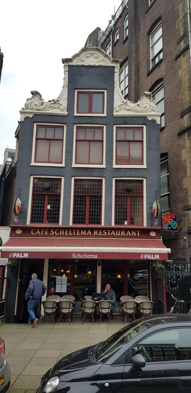 Café Scheltema gezien vanaf de straat